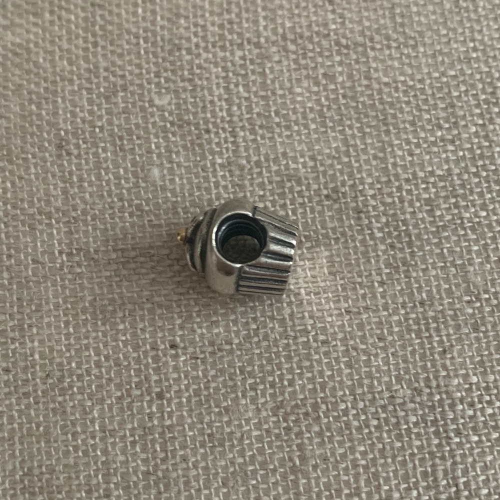 RETIRED Authentic Pandora Cupcake Charm With 14K Gold - Picture 9 of 9